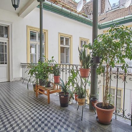 A26 Apartment Budapest Exterior photo